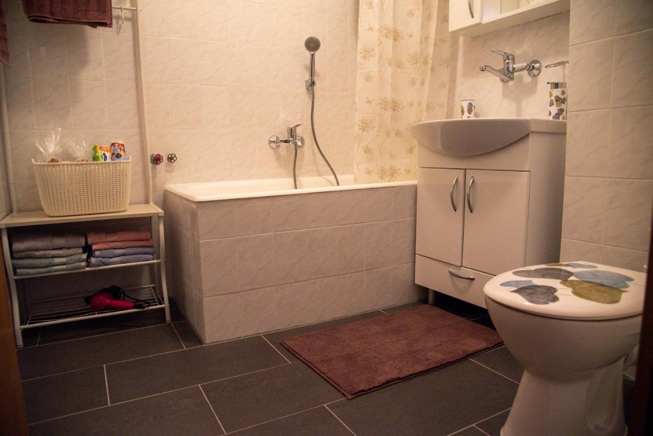 Apartman Ante Ливно Экстерьер фото