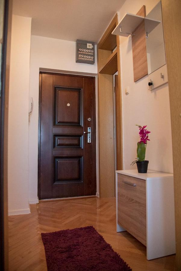 Apartman Ante Ливно Экстерьер фото